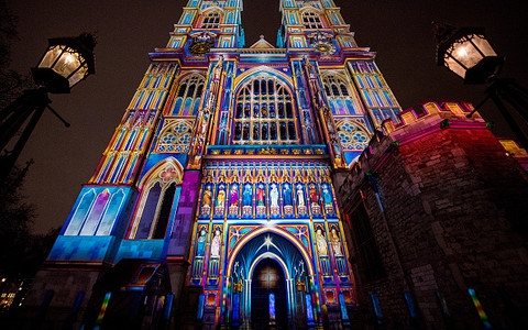 London shown in a new light as glowing installations take over the capital