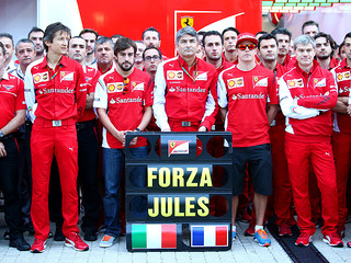 Formuła 1: Kierowcy w hołdzie dla Bianchiego