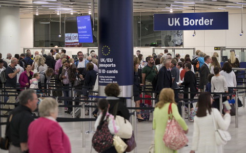 UK: EU citizens can move to UK during post-Brexit transition