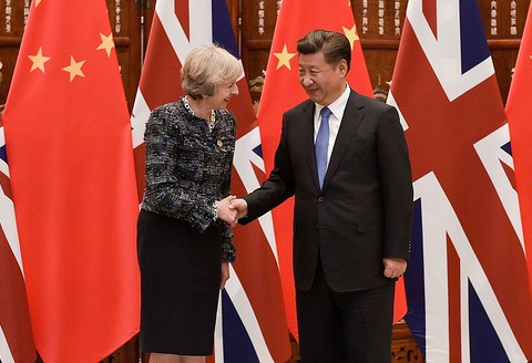 Premier May rozpoczęła wizytę w Chinach