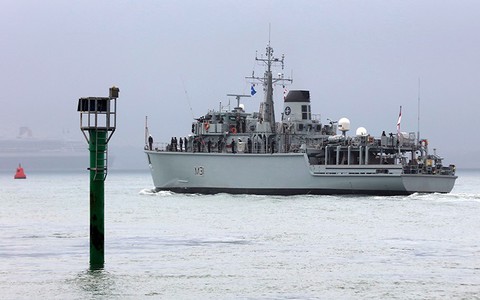 Brytyjski niszczyciel min przechwycił rosyjskie okręty