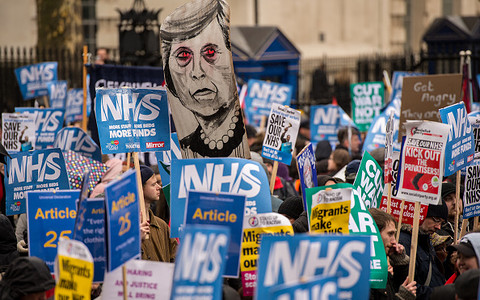 Londyn: Potężny protest przeciwko cięciom w służbie zdrowia