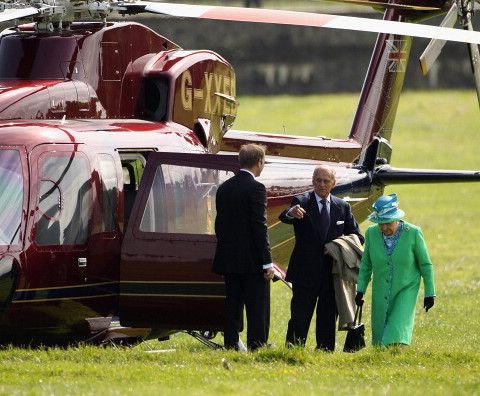 Obawy o bezpieczeństwo królowej po ujawnieniu danych królewskiego helikoptera