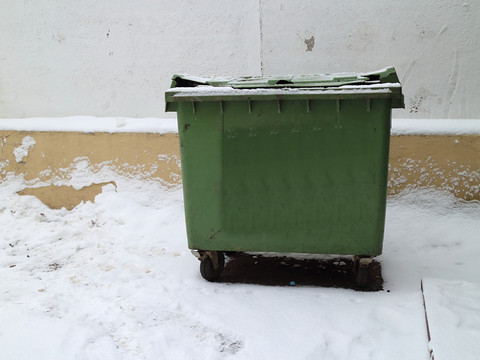 Gmina odmówiła wywozu śmieci: "Jest za zimno"