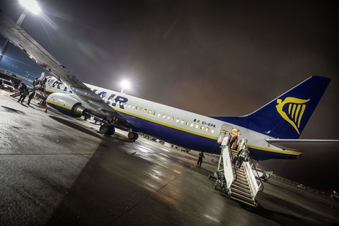 Samolot Ryanair z Polski do Londynu przestał odpowiadać. Wysłano myśliwce F-16