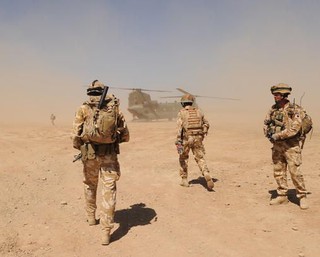 Ostatnie oddziały wojskowe opuszczają Afganistan