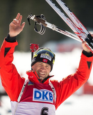 Ole Einar Bjoerndalen will take part in cross-country skiing competition