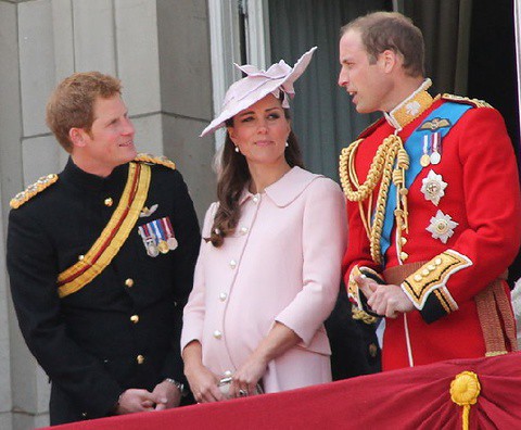 Brits to spend 243m pounds celebrating birth of Royal baby