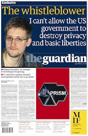 US whistleblower Snowden 'still in Moscow airport'