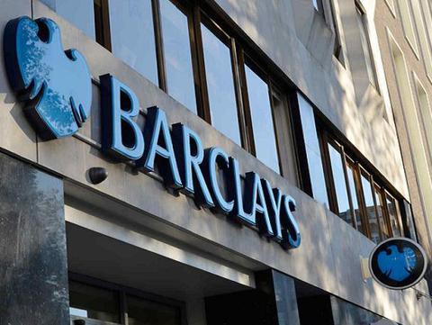 Barclays zabezpiecza się w razie nowego kryzysu 
