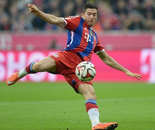 Lewandowski and Szukala from Poland played in overseas clubs this weekend