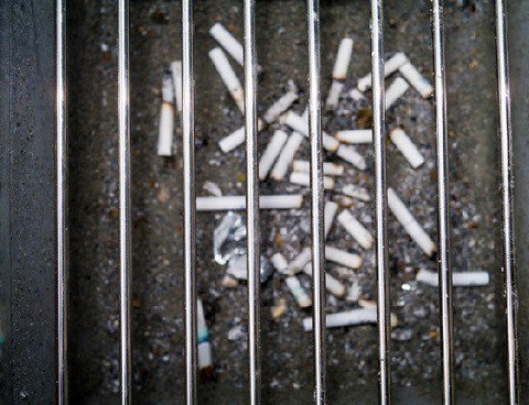 Smoking ban considered for prisons