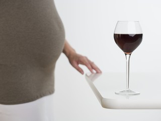 Picie alkoholu w ciąży będzie przestępstwem?