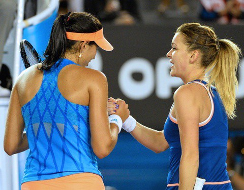 Australian Open: Radwanska in quarter-finals