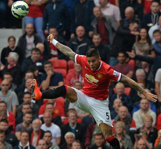 Manchester United defender Marcos Rojo ruled out for up to six weeks