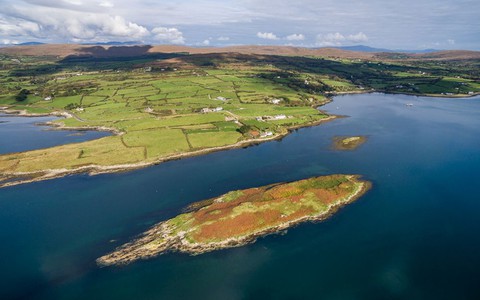 Entire island for sale off the coast of Cork for just 150,000 euro