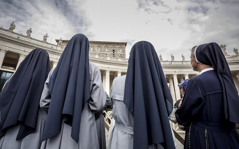 Watykański dziennik: Zakonnice traktowane jak służące