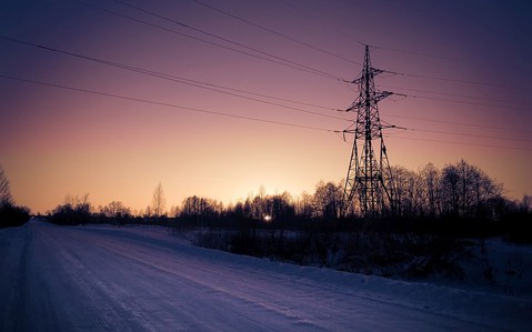 Firmy "nie odetną prądu w czasie ataku zimy" korzystającym z doładowań