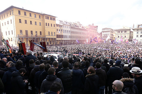 Thousands of people said farewell to Captain Fiorentina Davide Astori