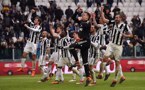 Liga włoska: Juventus bliżej scudetto, kolejne pożegnanie Astoriego