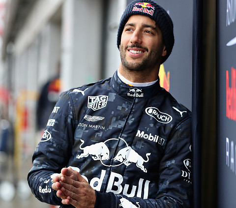 Kierowca rajdowy Ricciardo zwleka z podpisaniem kontraktu