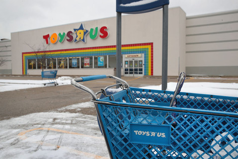 All UK Toys R Us UK branches to close costing 3,000 jobs