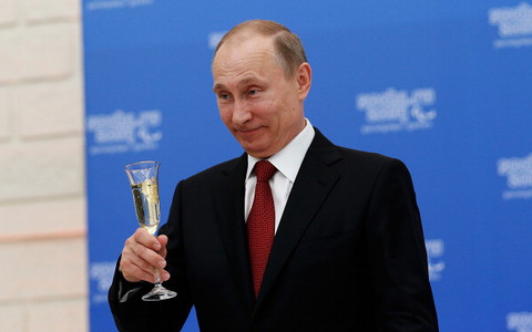 Russia goes to the polls in presidential election