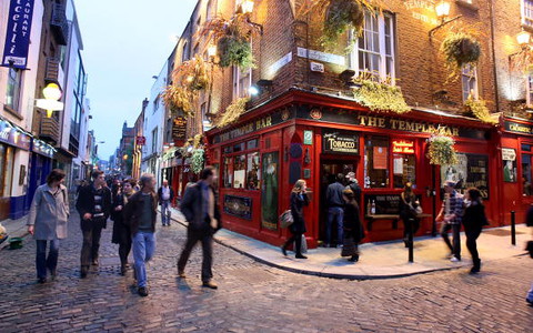 Irish pubs make 40 mln euro in Good Friday