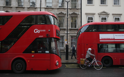 Jeremy Corbyn pledges free bus travel for those under 25