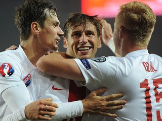 European Championship qualifying: Georgia 0-4 Poland