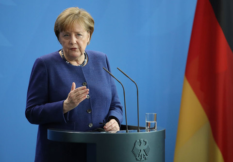 Merkel: Chcemy przyspieszyć planowanie reform UE
