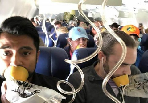 Katastrofa Southern Airlines: "Odłóżcie telefony i słuchajcie instrukcji bezpieczeństwa"