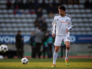Enzo Zidane makes debut for Real Madrid's Castilla side against Conquense 