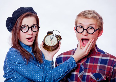 Brytyjskie szkoły pozbywają się tradycyjnych zegarów. Uczniowie nie potrafią z nich odczytać godzin