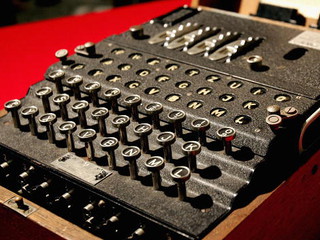Families of Polish mathematicians who helped break Enigma code to visit this weekend  