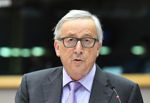Brexit: EU's Juncker urges Belgian citizenship for UK staff