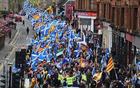 Tysiące Szkotów domagały się niepodległości w Glasgow