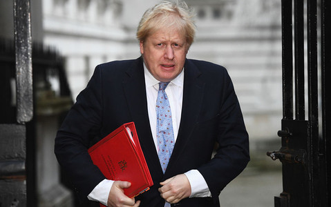 Boris Johnson: Plan premier May ws. partnerstwa celnego z UE "szalony"
