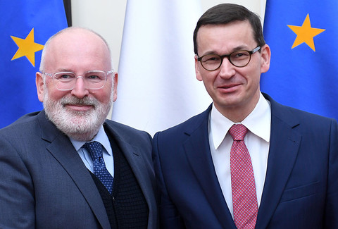 Timmermans will present the results of the dialogue between Poland and the EC