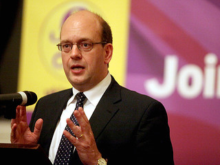 Chaos as Ukip promises 3 million European migrants they can STAY in Britain if we leave the EU 