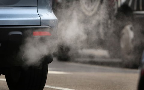 Rząd UK przedstawił strategię na rzecz czystego powietrza