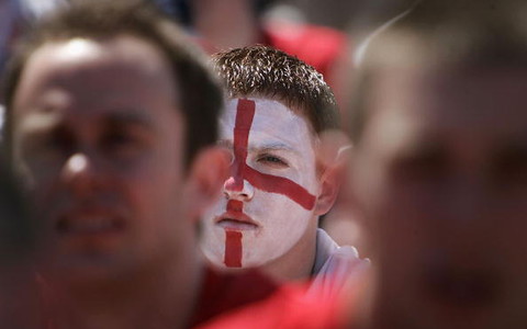 The English question: Young are less proud of nationality