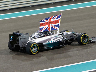 Lewis Hamilton chce startować z dotychczasowym numerem 44