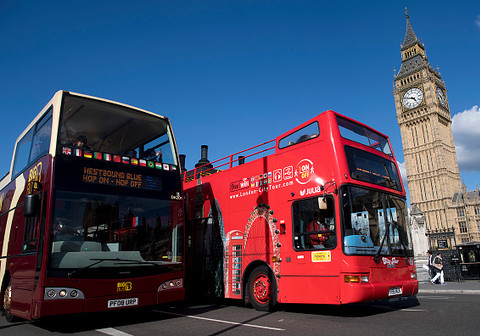 Autobusy w Londynie na polskie baterie