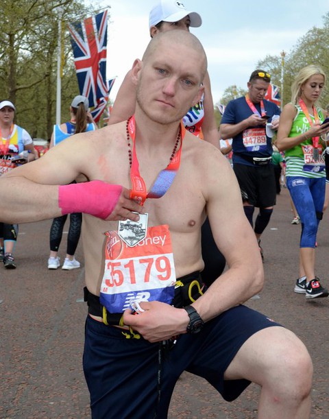London Marathon cheat jailed for 16 weeks for stealing number near the finish