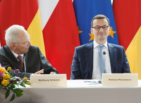 Polski premier zaskoczony pytaniem o polskich imigrantów