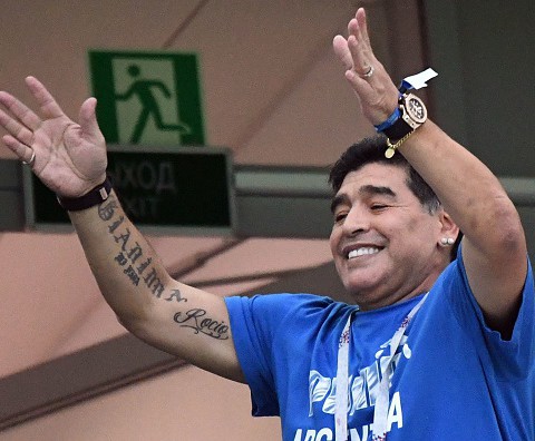 Maradona fainted after Argentina's match. "Too many emotions?"