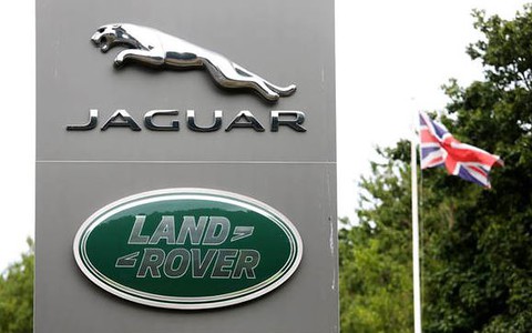 How would a no-deal or hard Brexit affect Jaguar Land Rover?