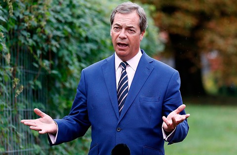 Nigel Farage wraca do polityki. "Ktoś musi doprowadzić do Brexitu"