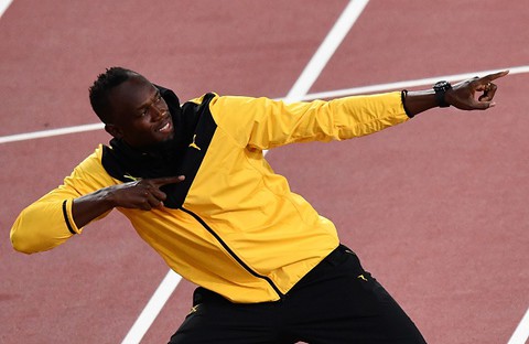 Bolt does not abandon his dreams of a football career